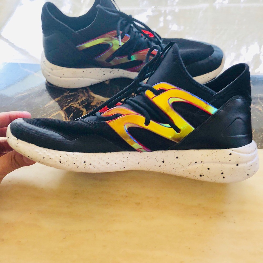 Gorgeous and extremely comfortable Reebok kicks
